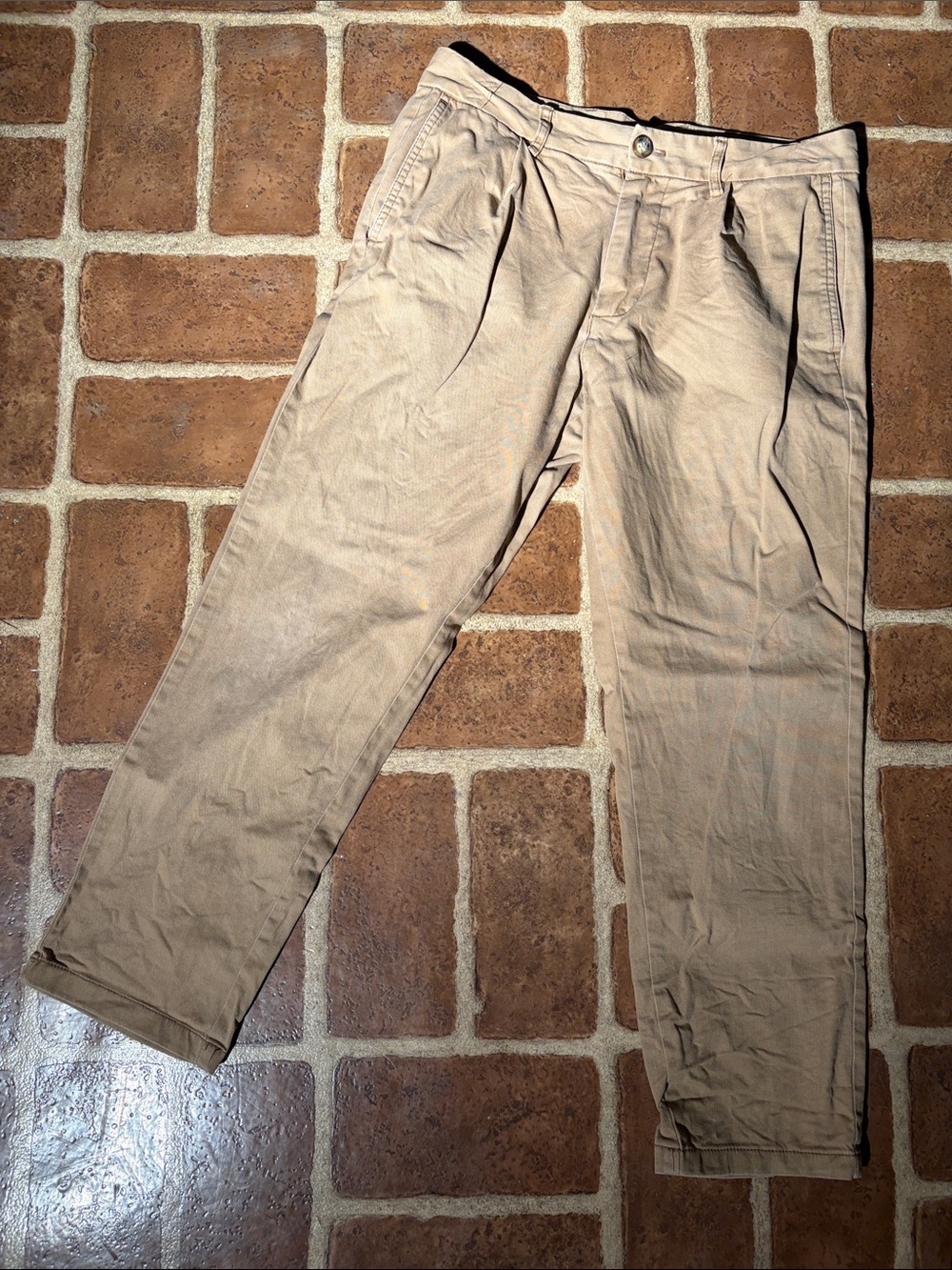 Old Navy Men's Beige Chino Pants